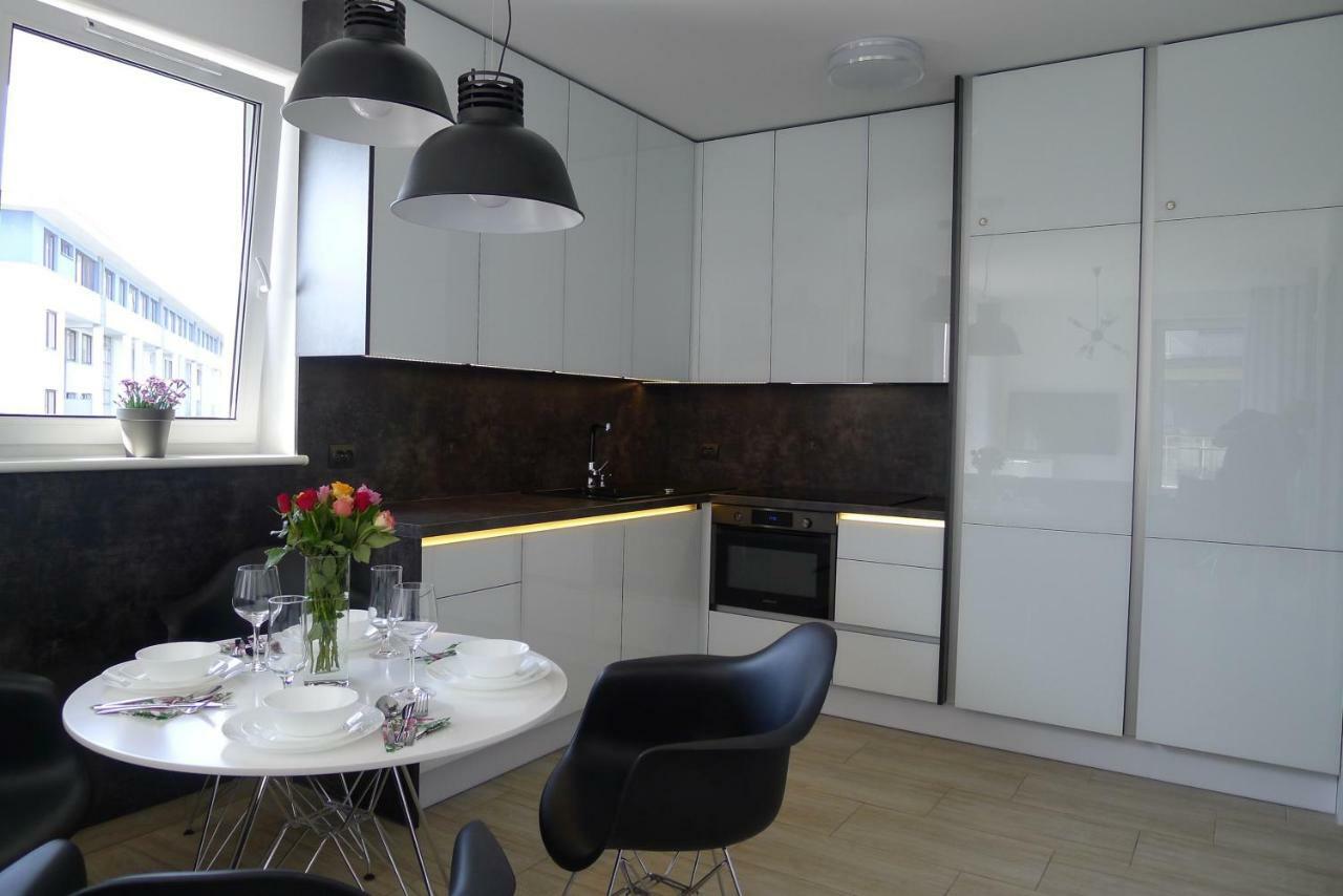 Impresja 42 Apartament Z Garazem Kołobrzeg Exterior foto