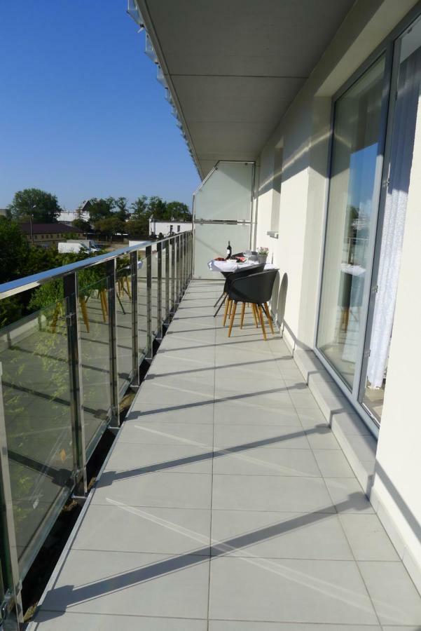 Impresja 42 Apartament Z Garazem Kołobrzeg Exterior foto