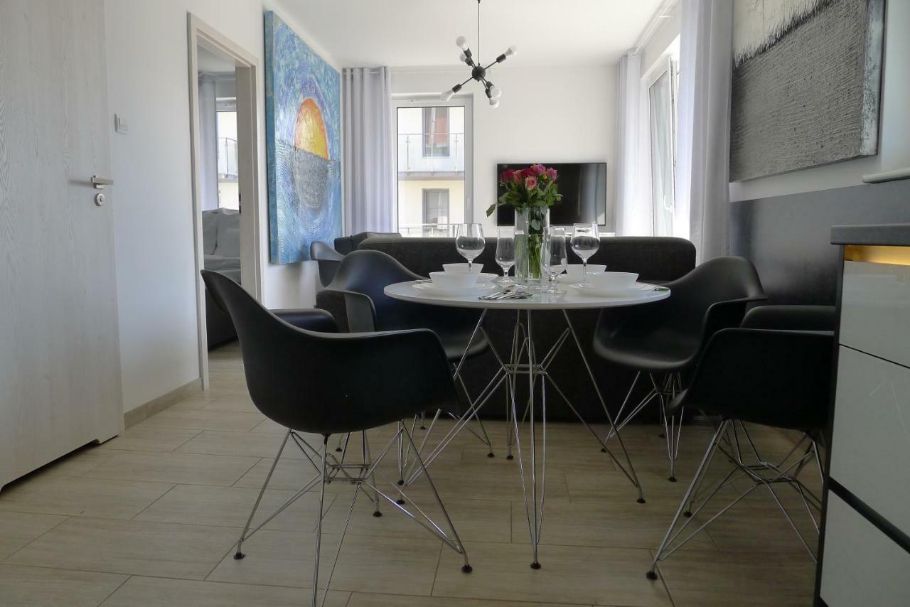 Impresja 42 Apartament Z Garazem Kołobrzeg Exterior foto